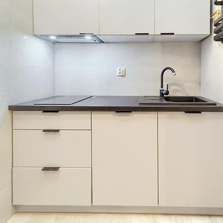 Abrahama - Acco Rent